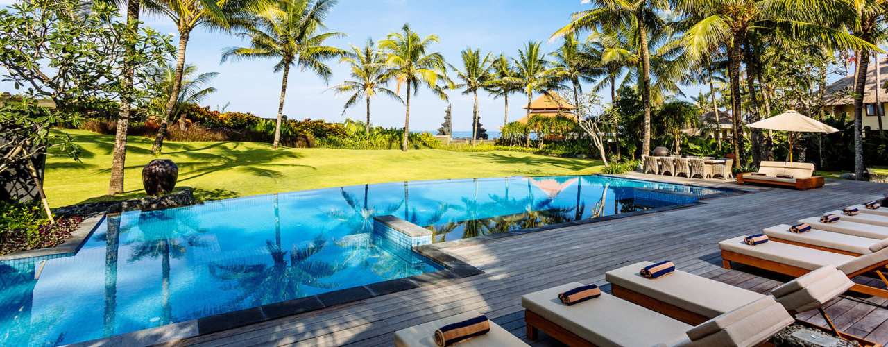 Villa-Semarapura-Pool-deck-and-garden-1-1280x500.jpg
