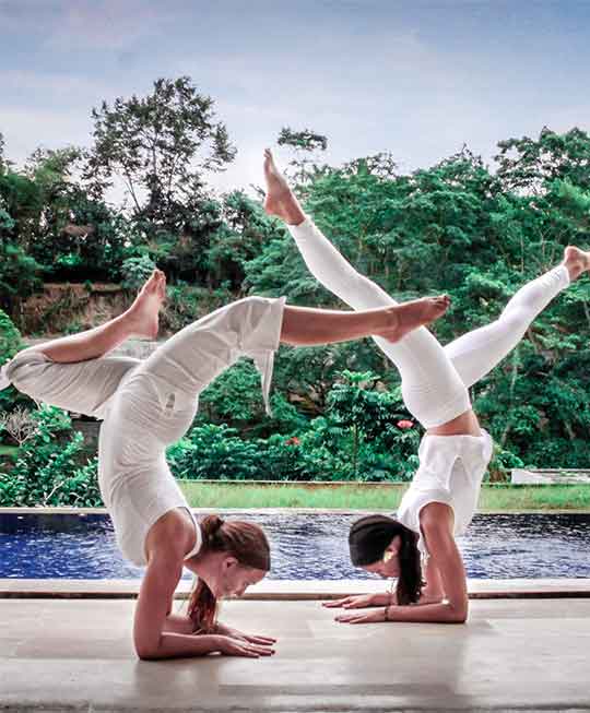 Yoga-Retreat-Teachers-in-Bali.jpg