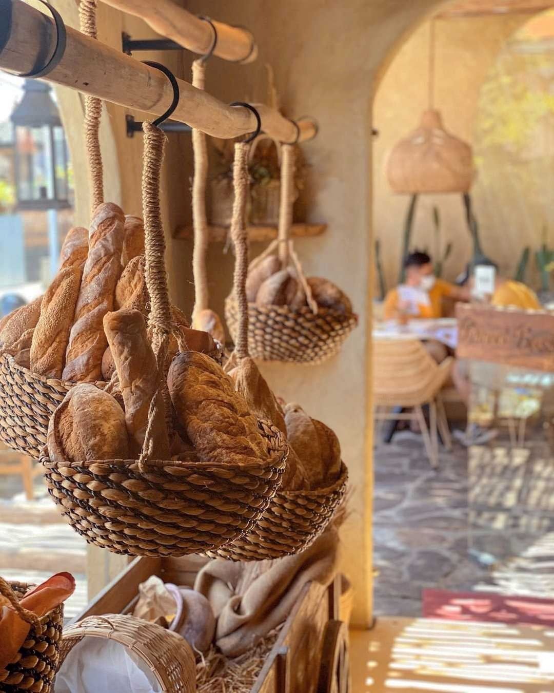 Bread Basket Bali Sanur/Canggu 07002000 & Uluwatu/Kerobokan 0700