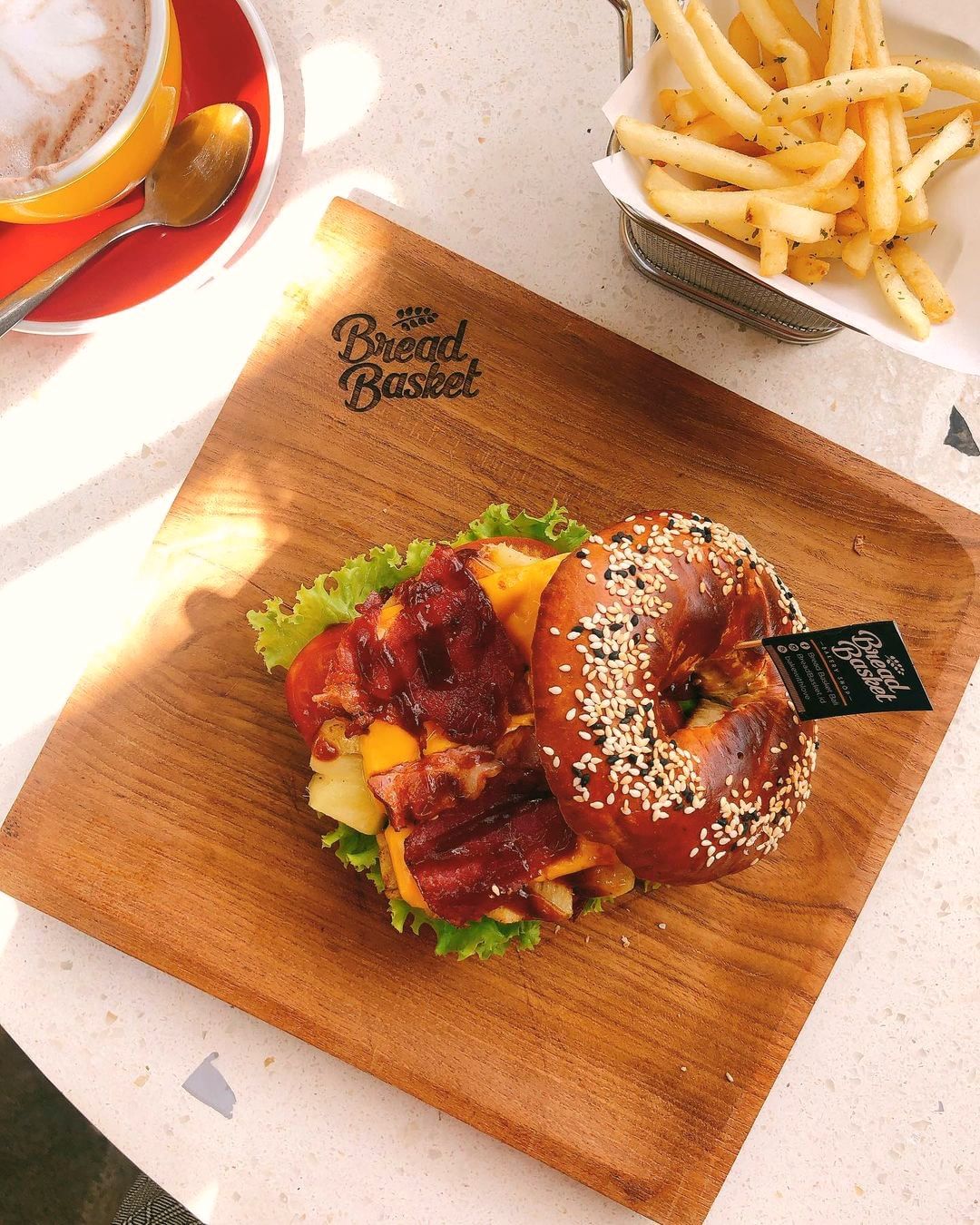 Bread Basket Bali Sanur/Canggu 07002000 & Uluwatu/Kerobokan 0700